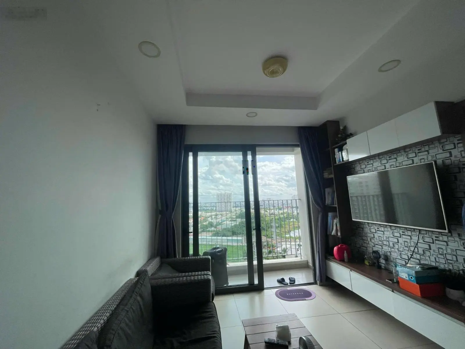 Căn 68m2 2PN 2WC Pegasuite giá 3,3 tỷ - nhà đẹp view thoáng full nội thất, hỗ trợ vay ngân hàng