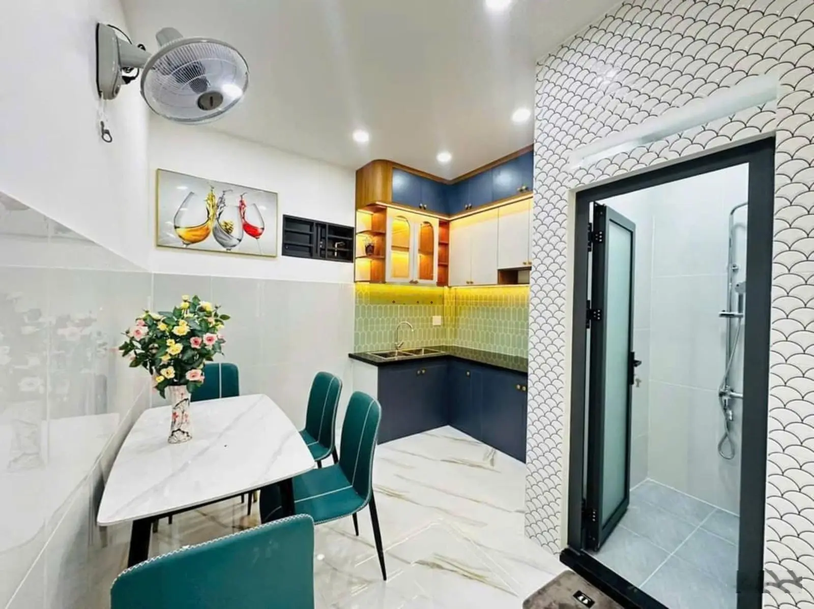 Chủ cần tiền gấp bán nhà Hòa Hảo, Quận 10 - 40,3m2 - 2PN 2WC - LH 0765 539 ***