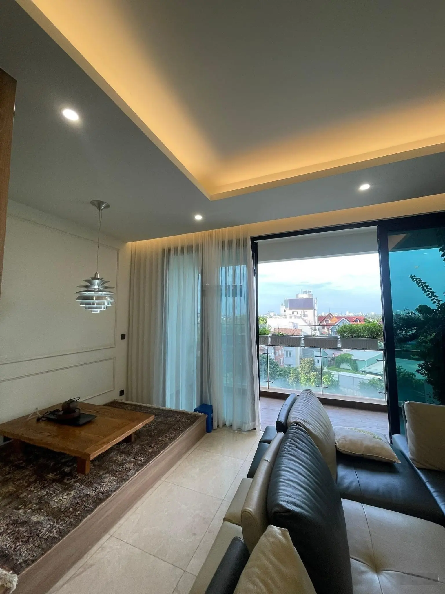 D'edge Thảo Điền: Căn 4PN, 188 m2, Full NT đẹp. Đang có HĐ thuê giá tốt. Giá 24 tỷ. Xem căn hộ 24/7