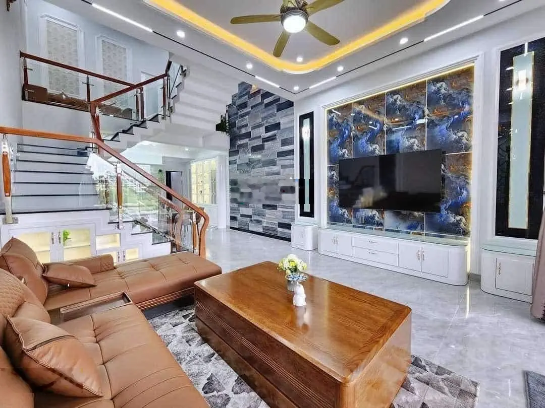 Bán nhà riêng tại Ngô Thị Thu Minh, 4,82 tỷ, 58m2, 3PN, 3WC, view đẹp