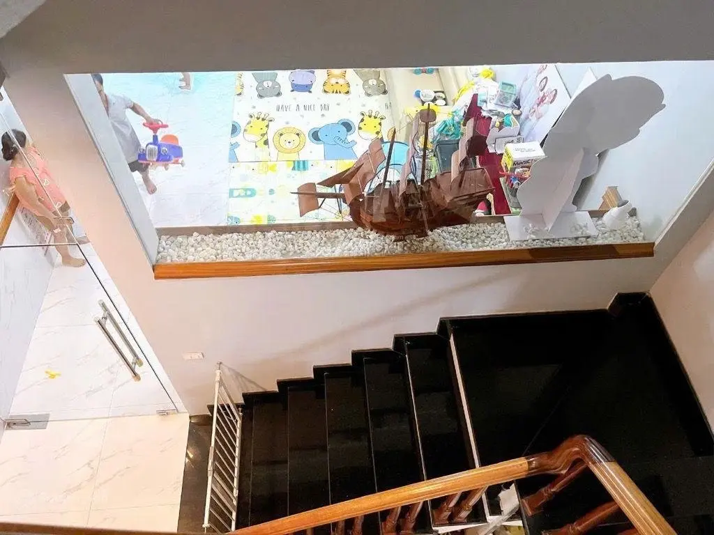Cần bán nhanh nhà 3 tầng, DT 100m2 Bùi Thiện Ngộ, Hòa Xuân, Đà Nẵng, 6 tỷ 200