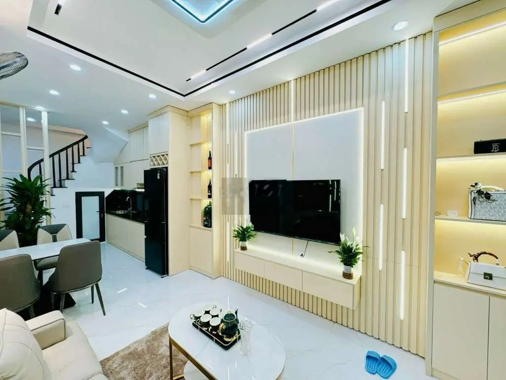 Bán nhà Quan Nhân, ngõ thông 3 gác phi thoải mái, 4 tầng 3 ngủ rộng