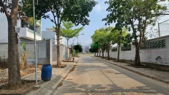 Bán lô đất đẹp Cạnh kdc Đông Tăng Long Q9.dt:182m2