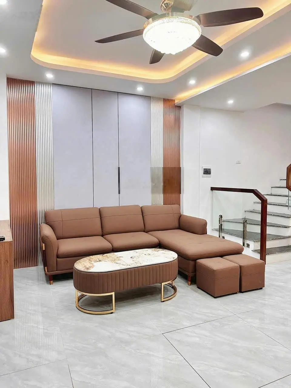 Đồng Mai - Hà Đông, nhà xây độc lập 4 tầng 200m ra trục đường chính, 15p tới trung tâm quận Hà Đông
