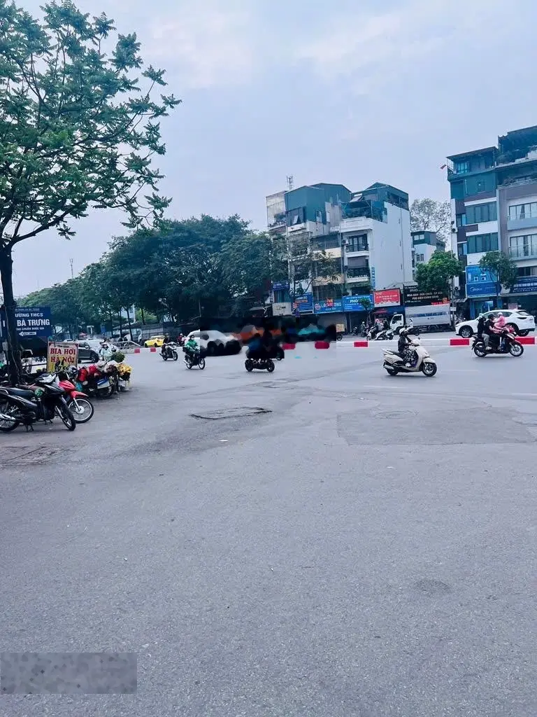 Chỉ 4,1 tỷ có ngay căn nhà ở TTQ Hai Bà Trưng - 10m ra ô tô tránh - diện tích 45m2