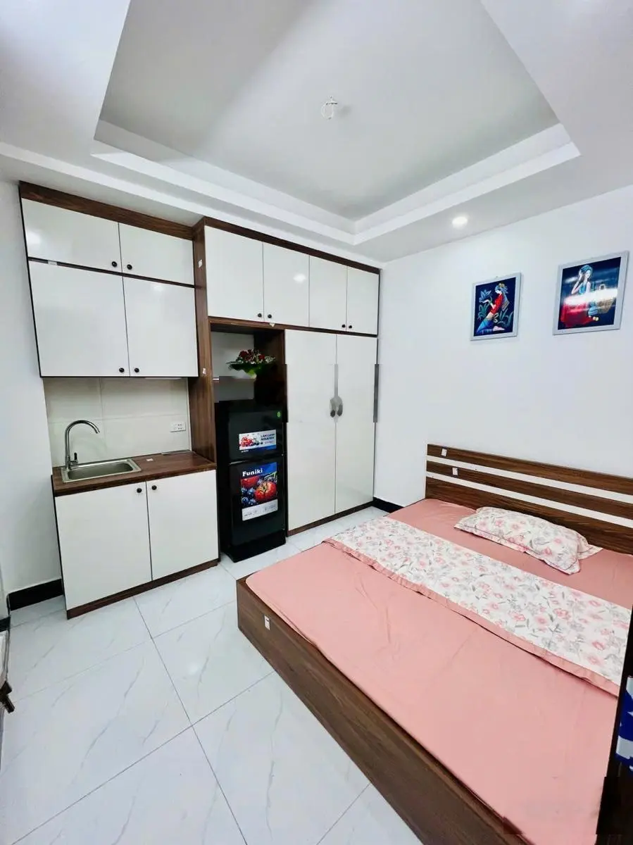 Bán toà CHDV Nguyễn Văn Huyên, Cầu Giấy 68m2 x 8T, thang máy, PCCC xịn, 13PKK, dòng tiền 80 triệu