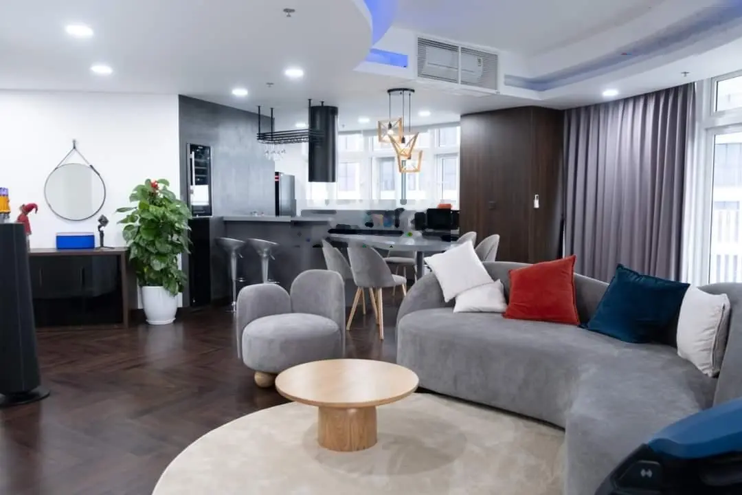 Bán căn góc tầng cao 2mt view trực diện Sông Hàn - AZURA ngay sát VinCom