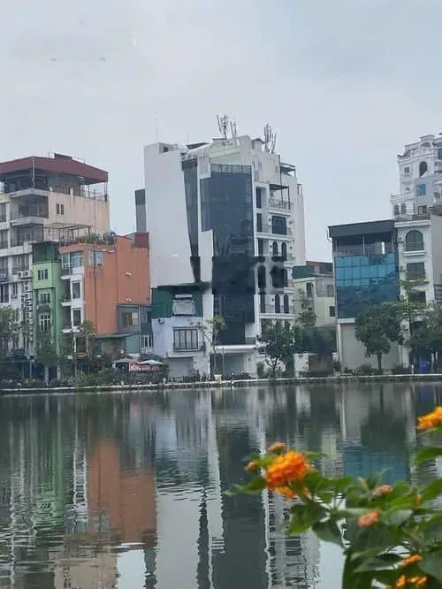NHÀ VIP! Bán nhà Đội Cấn, Ba Đình 52m2, 8 tầng, MT 5.5, thang máy, sân nướng BBQ, ô tô đậu!
