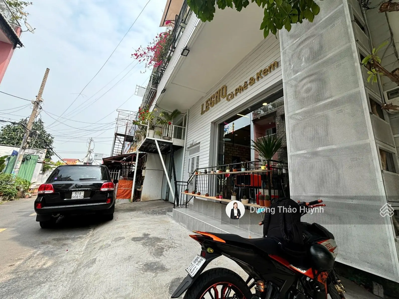 Nhà Mặt Tiền 3 Tầng sát Võ Văn Ngân Full Thổ(6x22) Thiết kế cực đẹp- Sân đỗ oto! Không có căn thứ 2