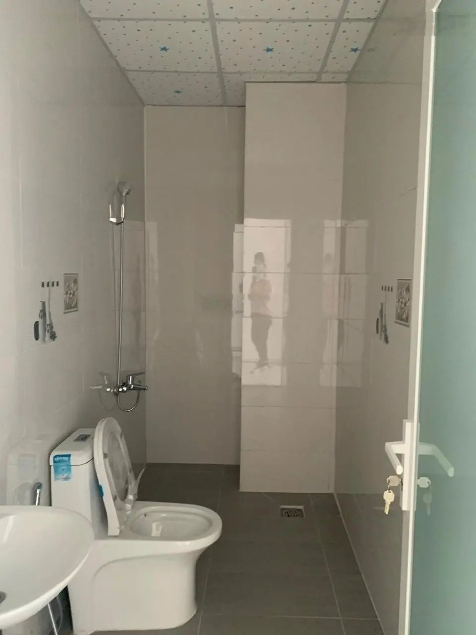 Nhà Lầu đẹp tại Đường Bình Nhâm 42, Giá 3.2 tỷ (TL), Thuận An, Bình Dương