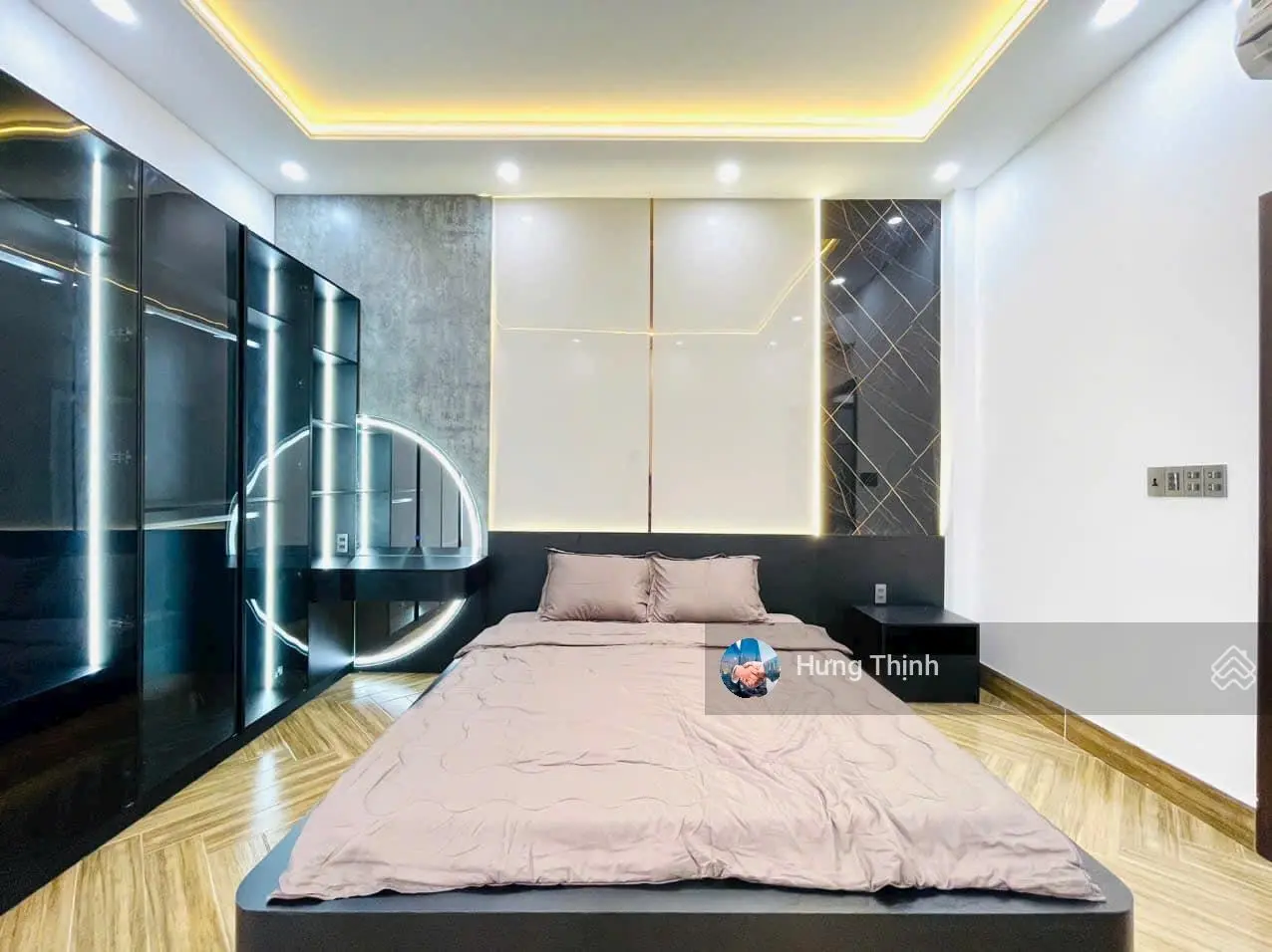 Tôi cần vốn làm ăn nên bán căn nhà ở Lê Thị Riêng, Thới An, Q 12, 75m2, giá 3 tỷ 250, sổ hồng riêng