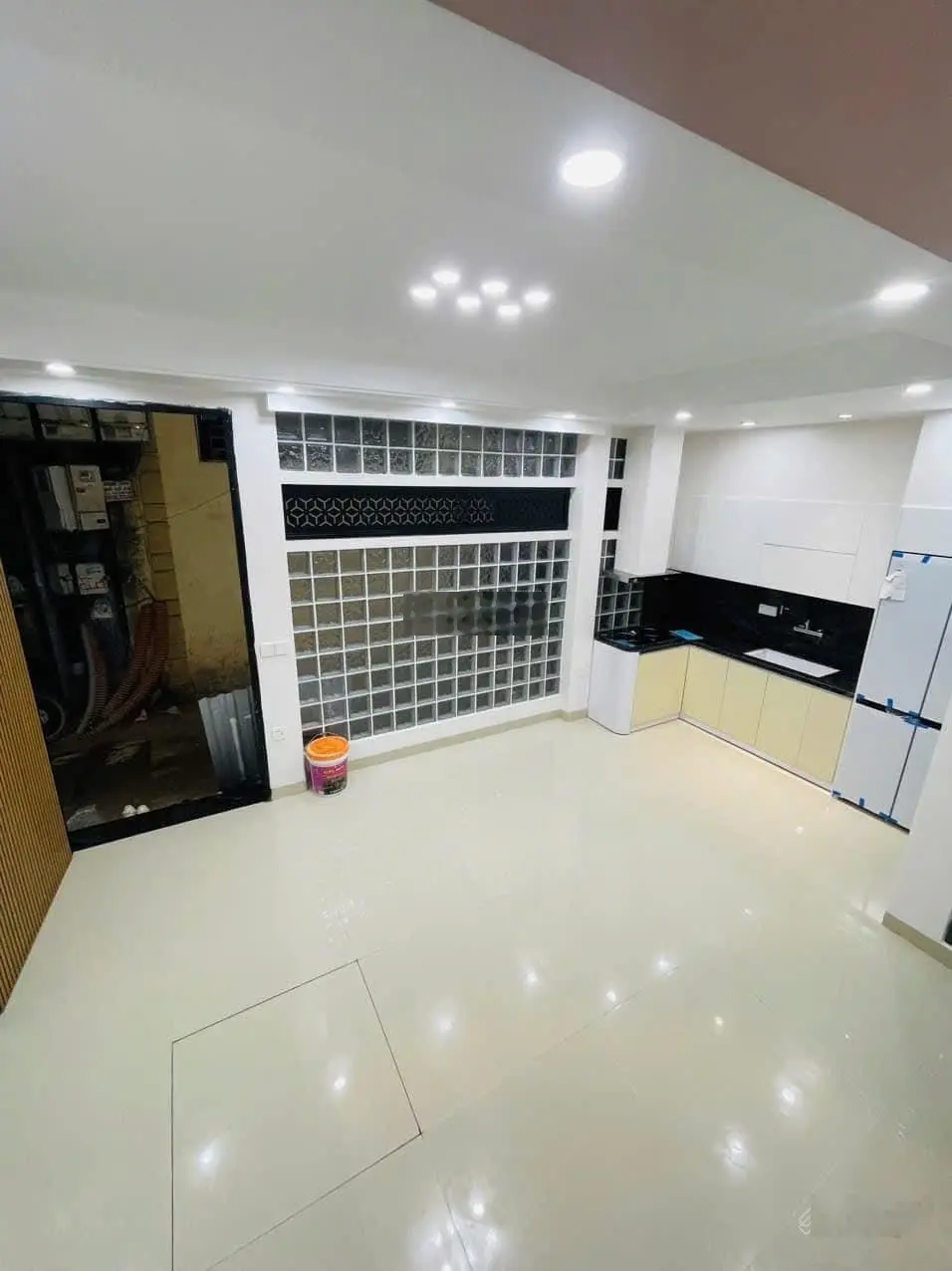 Ơ kìa! 7,55 tỷ có nhà 36m2x6T, thang máy, MT 4,5m 80m ra ôtô tránh, full nội thất phố Doãn Kế Thiện