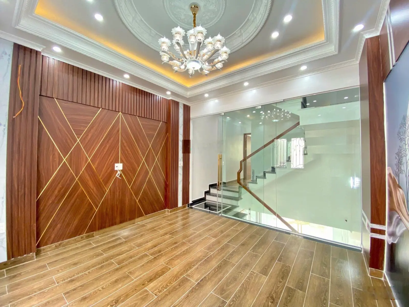 Mình Chính chủ mở bán nhà xây mới sát khu biệt thự sao đỏ giá cực sốc