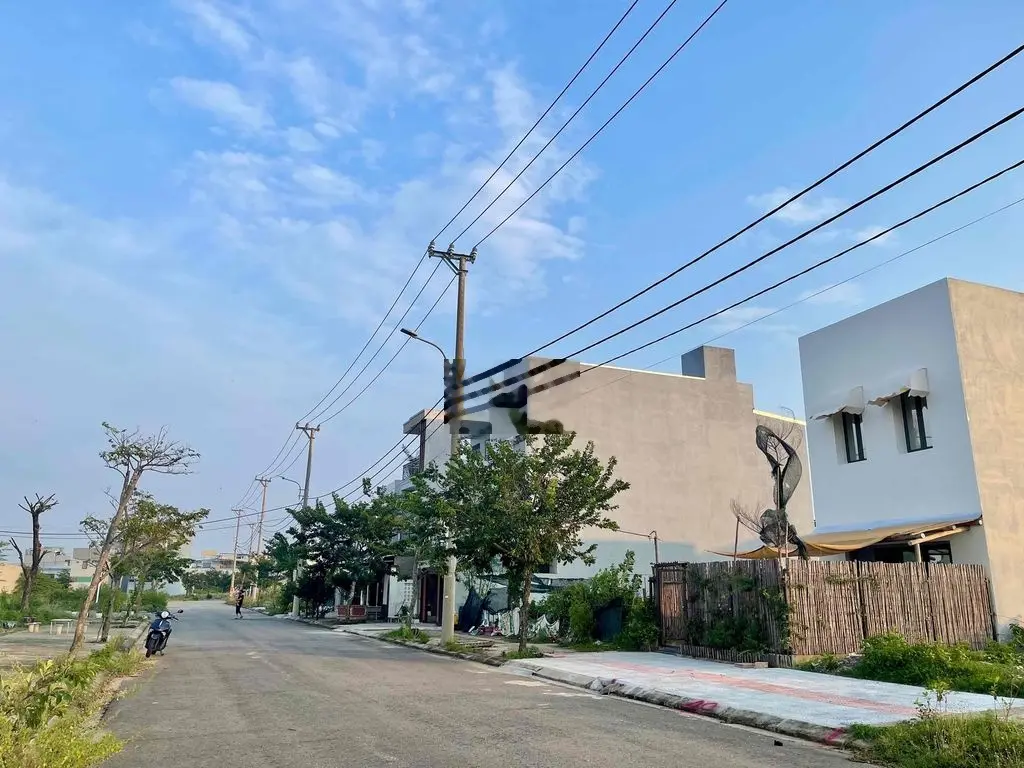 Bán đất KĐR Võ Chí Công, đg 7m5 đối diện Công Viên giá RẺ