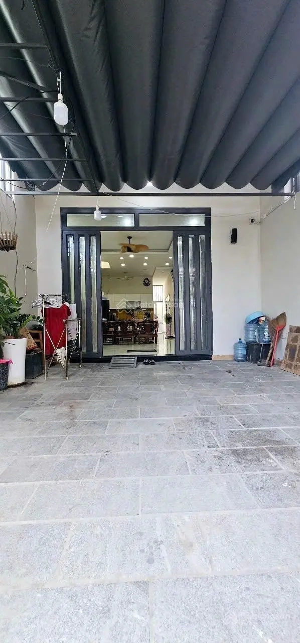 Bán nhà riêng 4pn 4wc (5,10x20m) - Sân đậu ô tô - Hẻm Ngô Chí Quốc gần TL43 - Tặng nội thất cao cấp