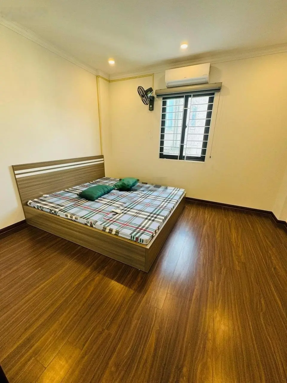 6 TẦNG THANG MÁY - NHÀ MỚI - Ô TÔ VÀO NHÀ - NHÀ THOÁNG TRƯỚC SAU, SỔ VUÔNG.
