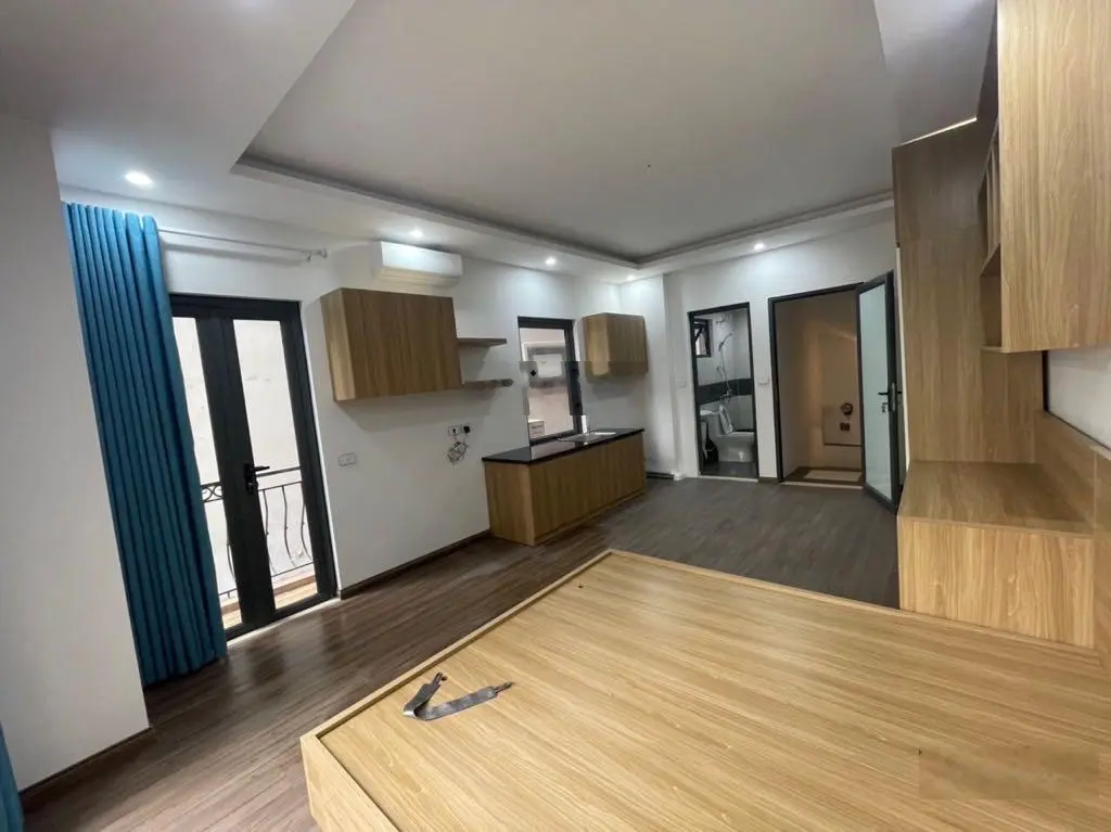 Mỹ Đình 49m2, 5 tầng, lô góc, ngõ thông, 10m ô tô, 4PN, nội thất đẳng cấp - chỉ hơn 6 tỷ