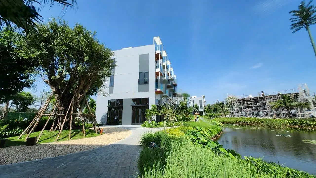 Siêu phẩm căn gốc xịn. Ngay clubhouse, mặt sông và có cây cổ thụ - River Townhouse