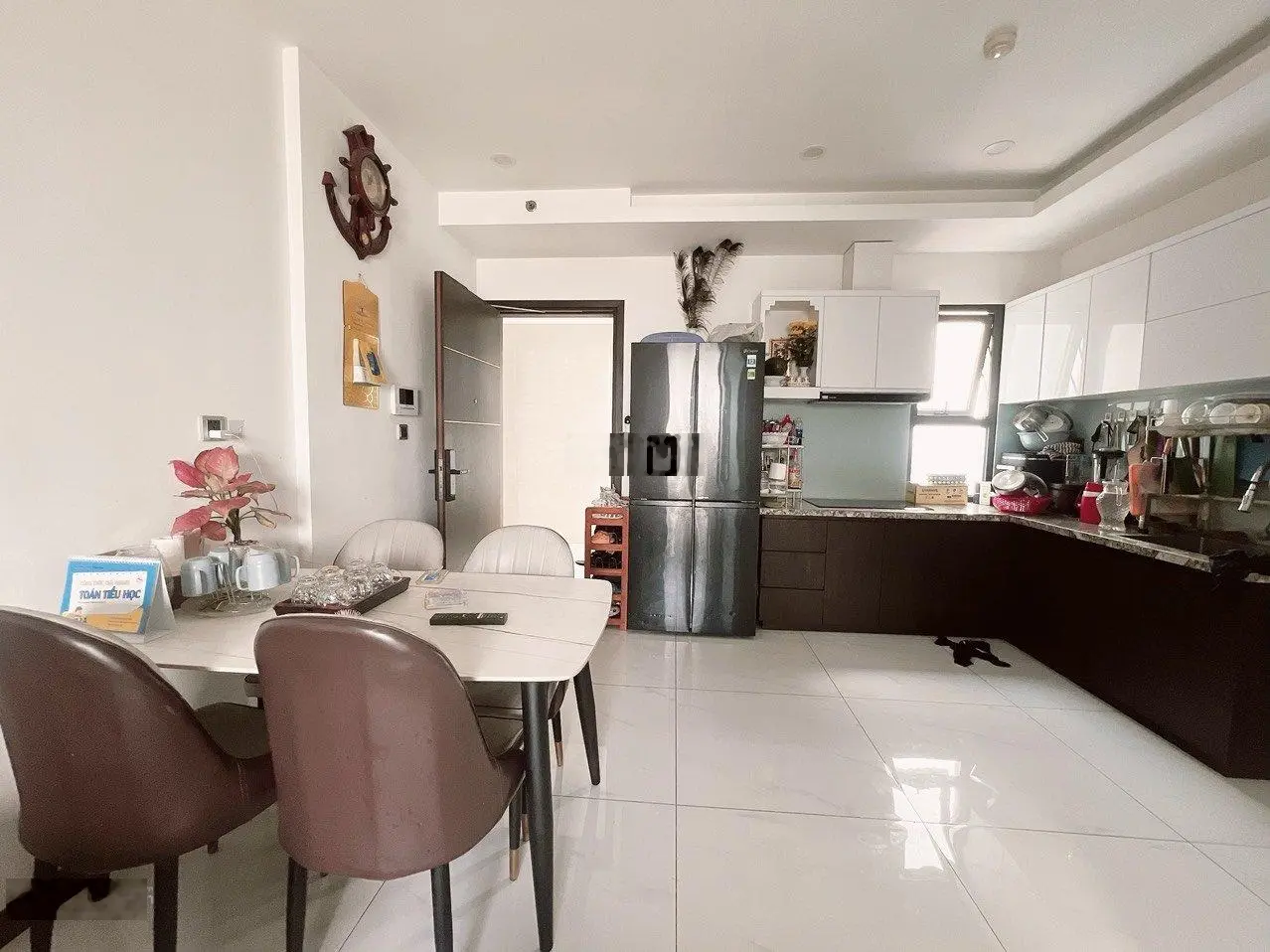 Bán chung cư The Prince Residence, DT 110m2, 3 phòng ngủ, 3WC, giá 7.860 tỷ, LH: 0902 818 *** có sổ