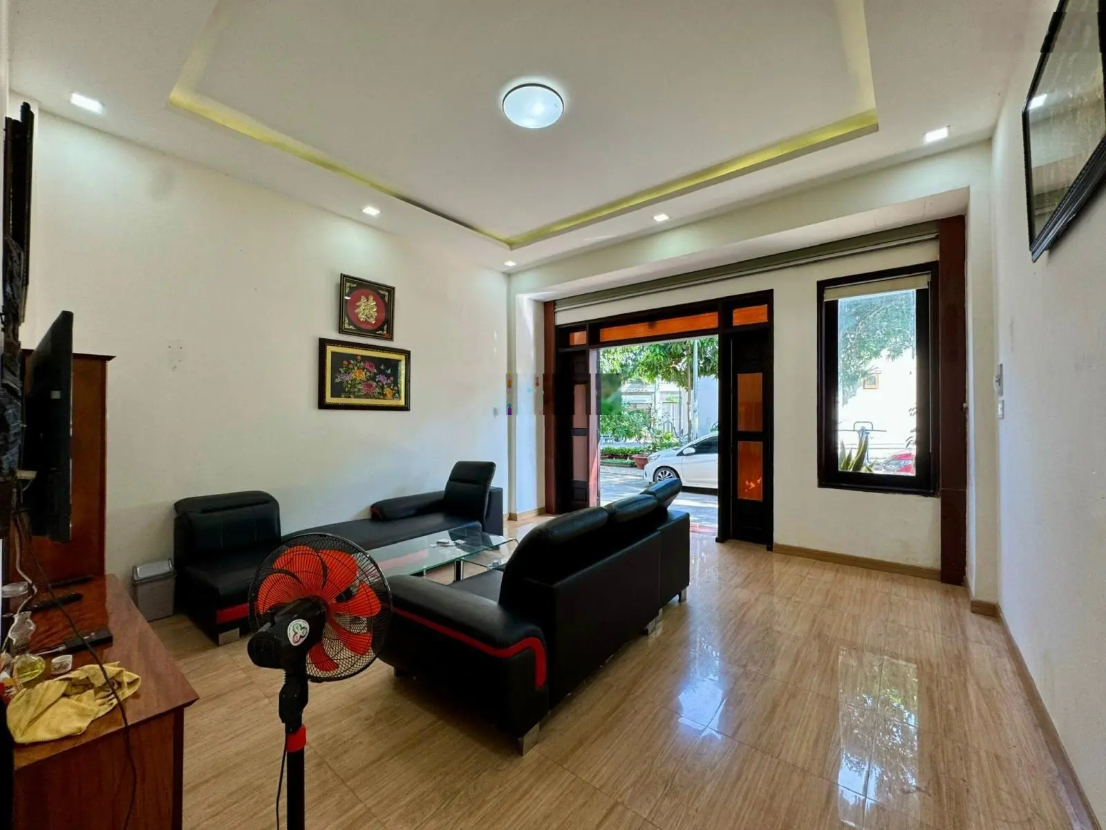 Bán nhà 2 tầng hẻm Dã Tượng 2 mặt tiền - Đối diện công viên - Khu quân đội, rất gần biển