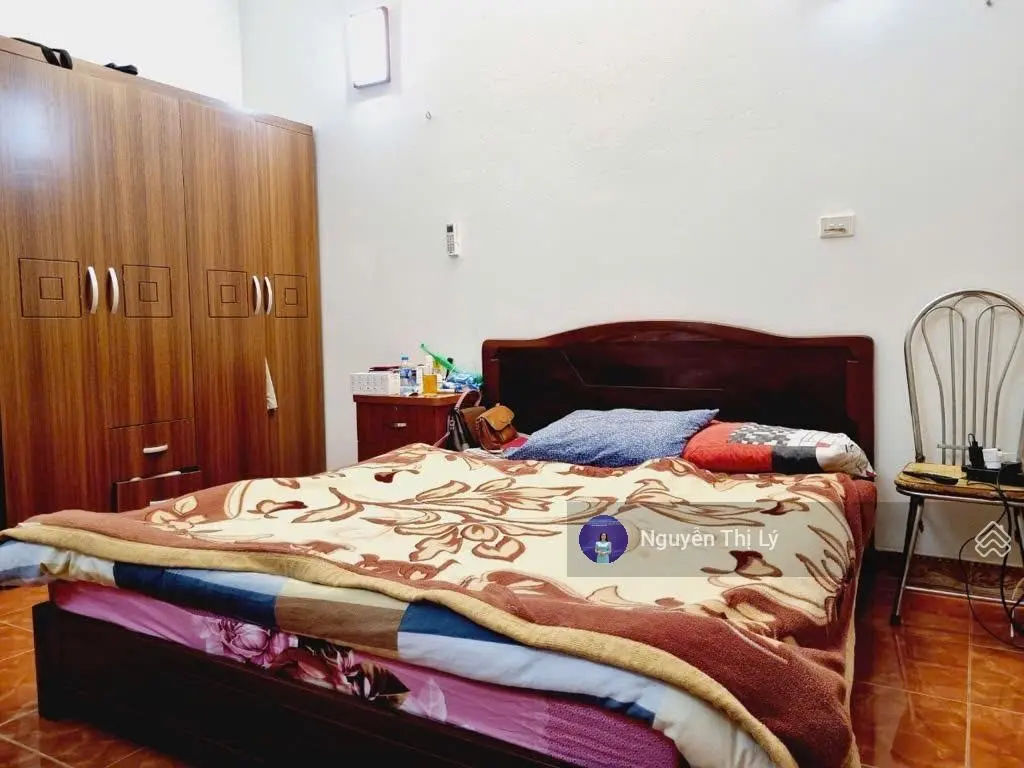 Nhà Mỹ Đình 1 - vị trí siêu đẹp - nhà xây chắc chắn - sổ đỏ đẹp - ôtô - 4 tầng - 72m - giá 17.5 tỷ
