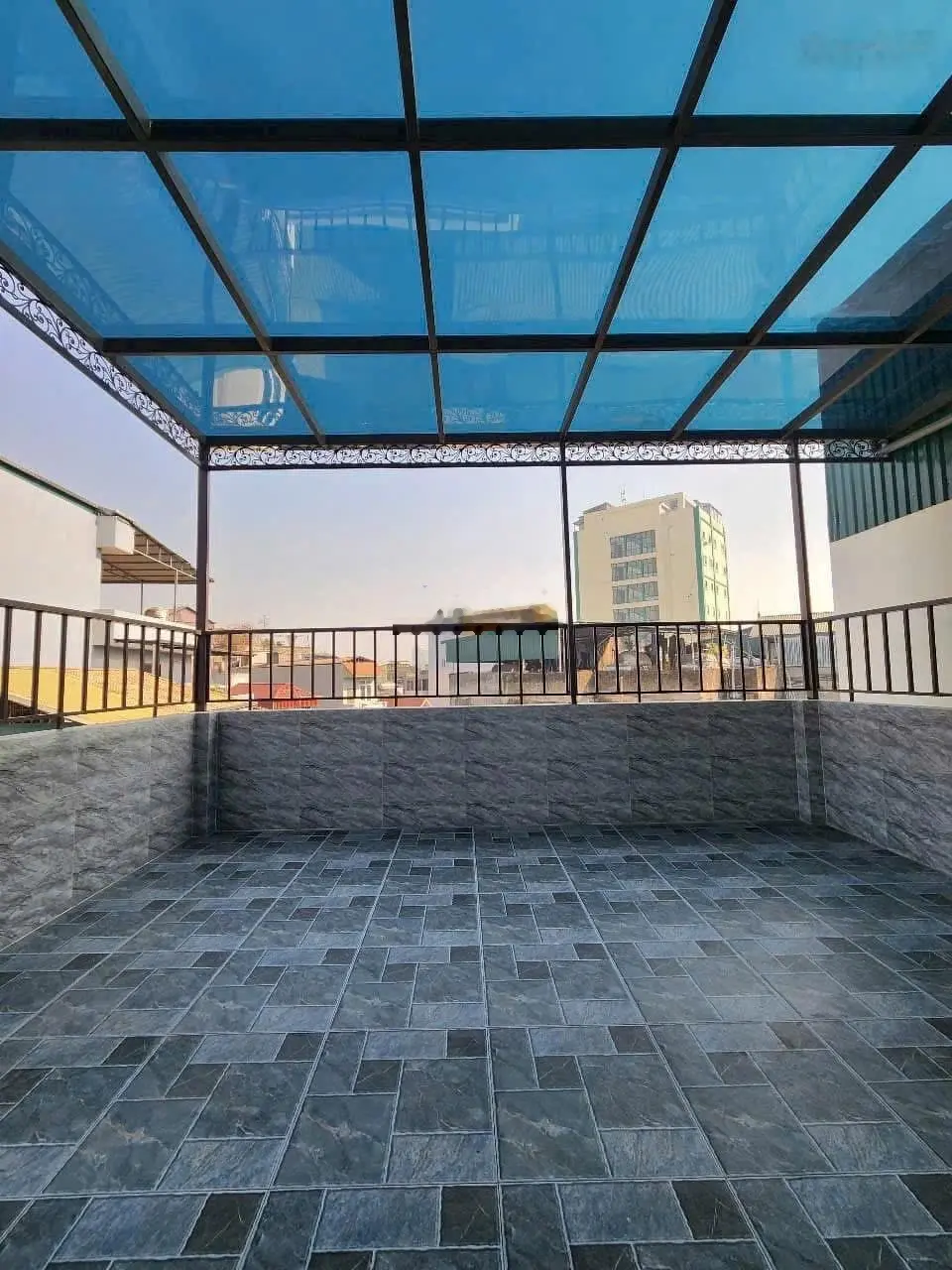 Bán nhà bạch mai, Thanh nhàn. Đt 40m x 6 tầng. Giá 10.3 tỷ