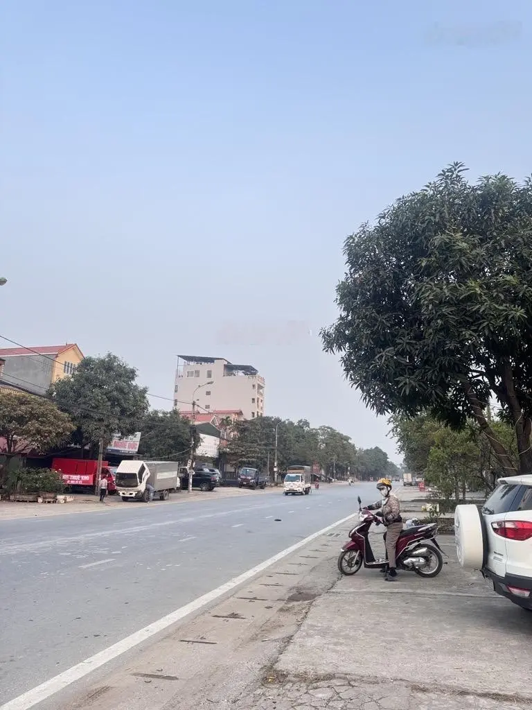 Nhà 3 tầng mặt phố Lộc Hà Quốc Lộ 3 Đông Anh-vị trí trung tâm kinh doanh ngày đêm - Vinhomes Cổ Loa