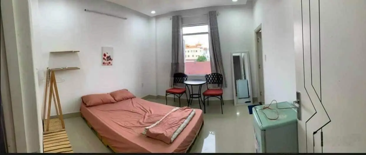 HXH Chu Văn An P12 4,7x12m vuông vức trệt lửng 2 lầu ST gồm 7PN, doanh thu 30tr/tháng