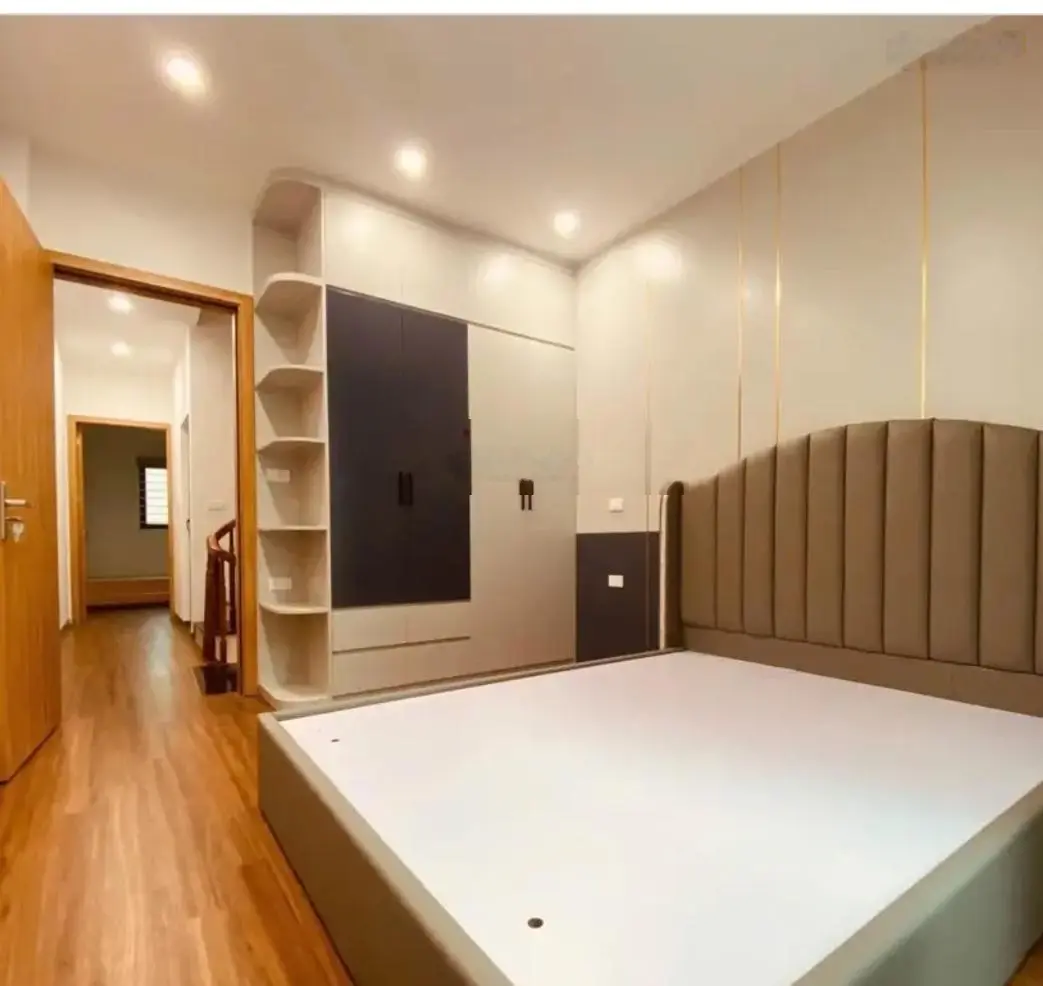 Bán nhà nguyễn viết xuân- tt hà đông- mới tinh- oto đỗ gần- full nội thất- dt 35m- 5t' giá 7,999 tỷ