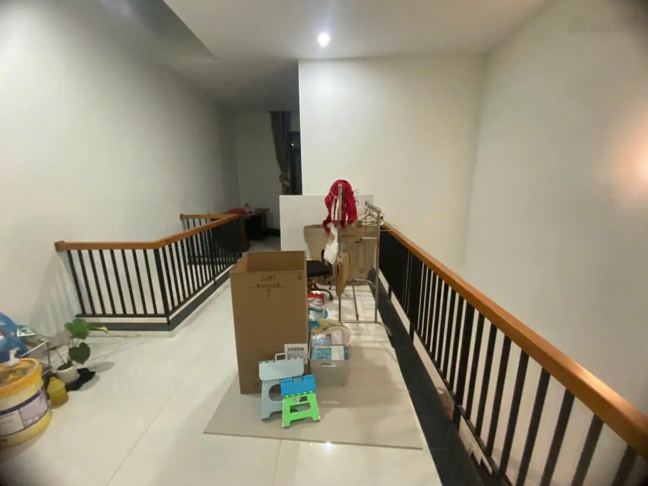 Cần bán nhà 2.5 tầng thiết kế hiện đại giá tốt khu nam việt á - lh thủy chuyên nam việt á