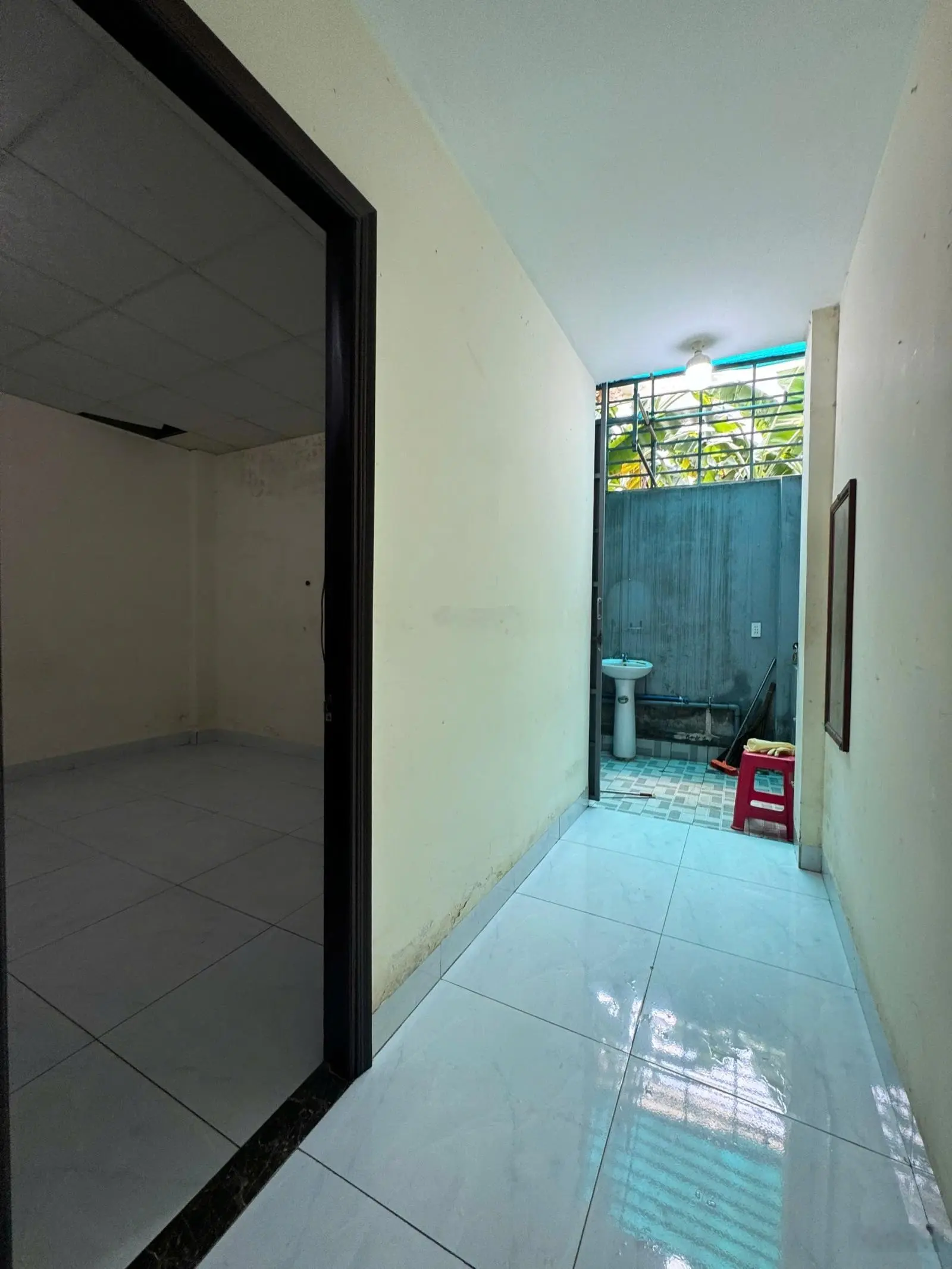 Nhà gác lửng SHR 5x19m. H. Tây sân xe 7 chỗ, 2PN, 2WC KP4 Trảng Dài Biên Hoà Đồng Nai