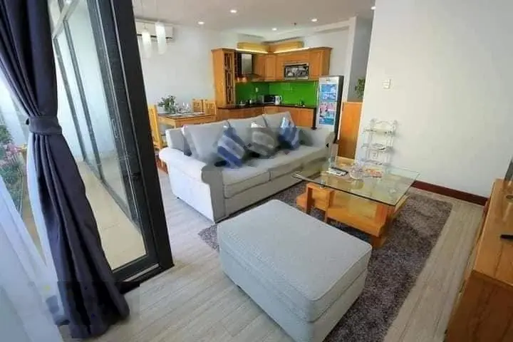 Toà nhà 8 tầng đẹp nhất phố đi bộ Trịnh Công Sơn, view vườn hoa, chủ ở & tây thuê, 100m2, cạnh hồ