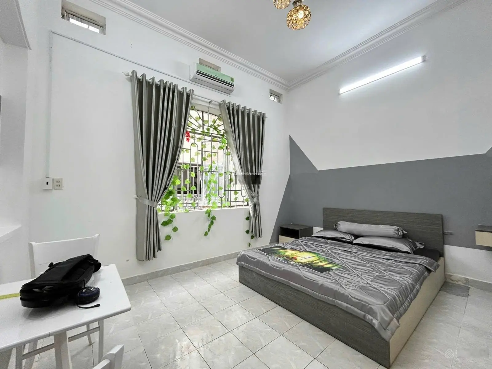 Bán nhà mặt tiền đường Nguyễn Trọng Lội - phường 4, quận Tân Bình