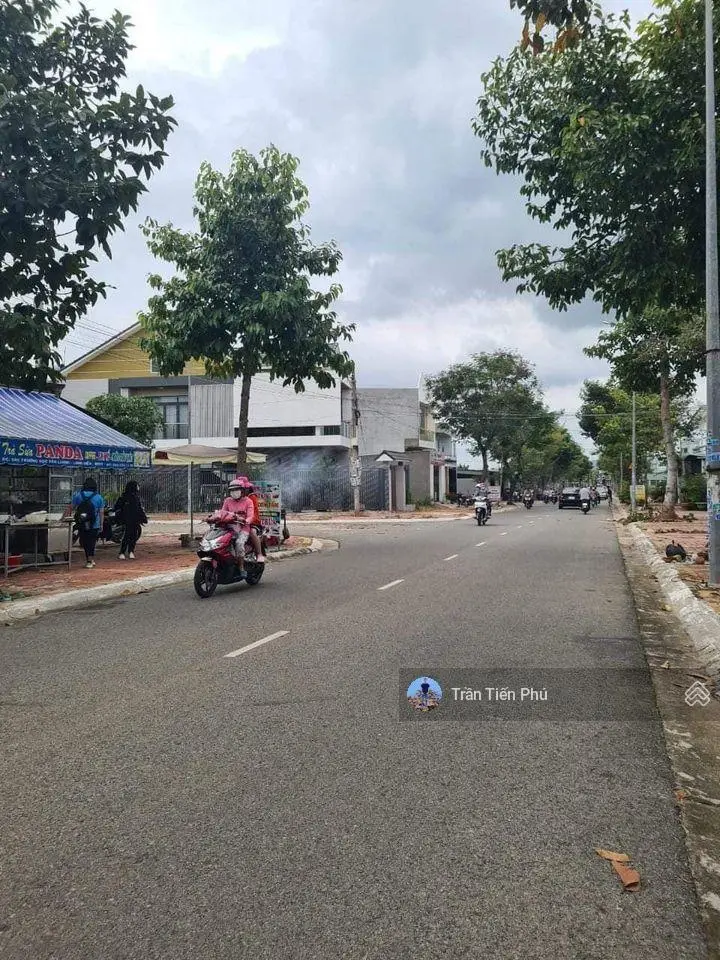 Bán đất đường Nguyễn Thái Học, TT Cái Bè, Tiền Giang - 120m2, sổ hồng riêng, LH: 0934 022 ***