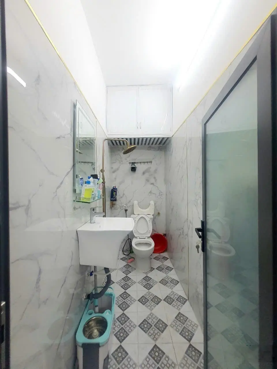 Bán Nhà vị trí đẹp 2 mặt hẻm xe ô tô đậu trong nhà, hẻm sau 3m đường Phạm Thế Hiển P5 Q8