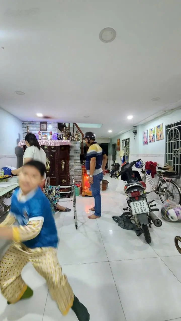 Bán Nhà Hẻm 4m đường, Huỳnh Tấn Phát, Quận 7 dt 5,3m x 15m Nhà 1 lầu 4pn sổ hoàn công đầy đủ.
