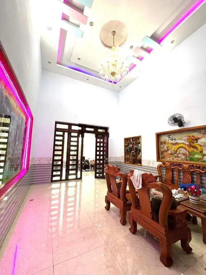 Siêu phẩm Nhà đẹp giá rẻ 150m2 đường NE8, Thới Hoà, Bến Cát, Bình Dương SHR giá 1 tỷ 300 triệu