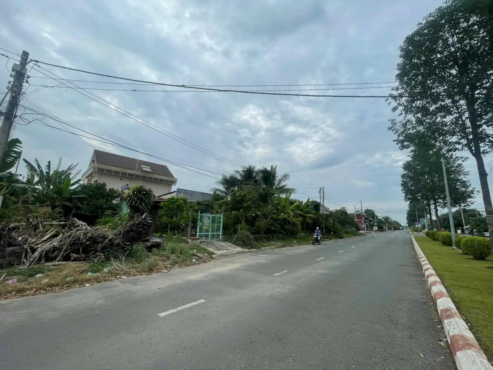 Cần bán gấp lô gốc Hòa Thành, Tây Ninh