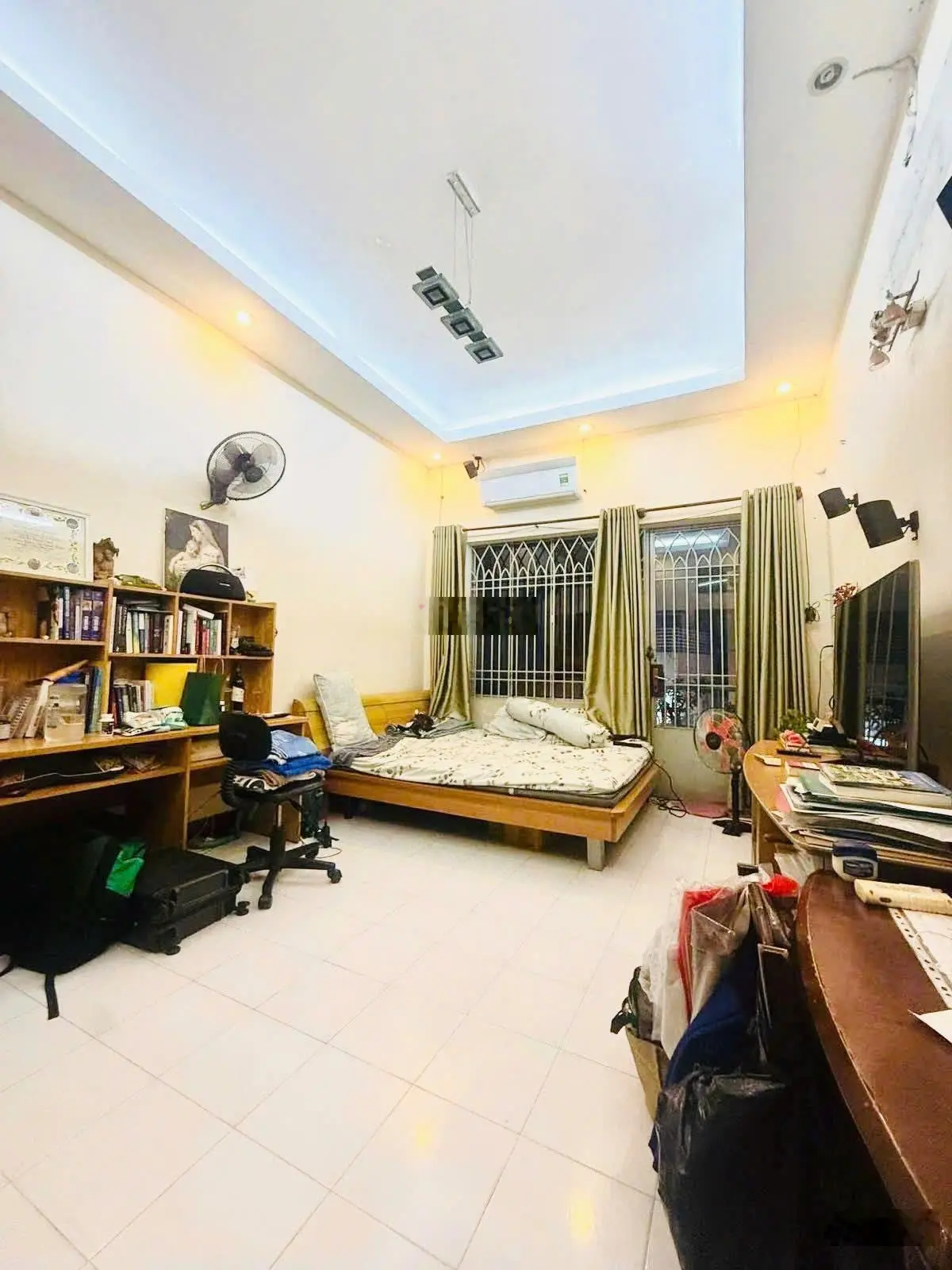 Bán nhà mặt tiền Quận 5, Hùng Vương đúc 6 tầng 5PN Kinh doanh đỉnh gấp giảm gần 2tỷ chỉ 17.99 tỷ TL