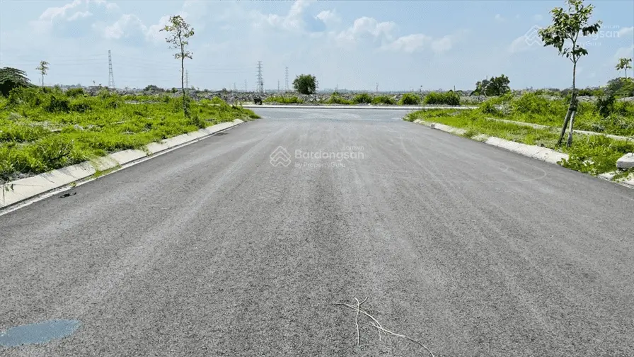 Bán lô đất mặt tiền đường nhựa 7m, thổ cư 100%, giá 820tr/lô tại Tân Bình, TP Dĩ An