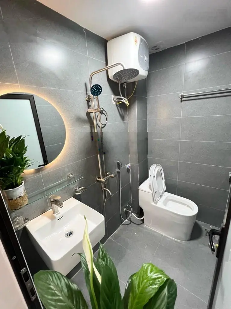 Nhà học viên tài chính - dt48m3 - 5 tầng - mt6,5m - giá 9.3 tỷ - bắc từ liêm - kinh doanh - ô tô