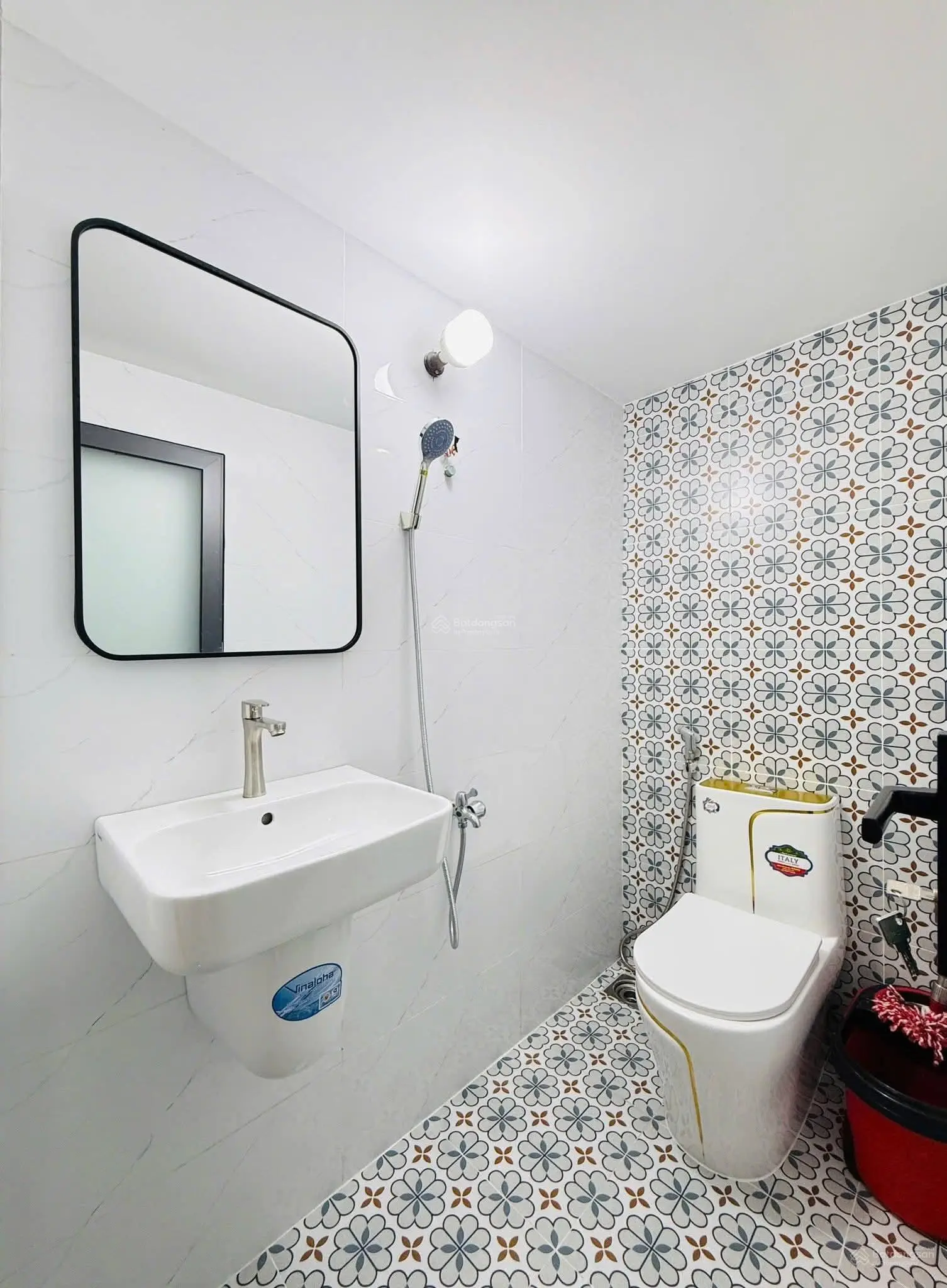 MỘT EM MINI HOUSE FULL OPTION Sát Bên Nhà Ga T3 Và Siêu Thị Emart
