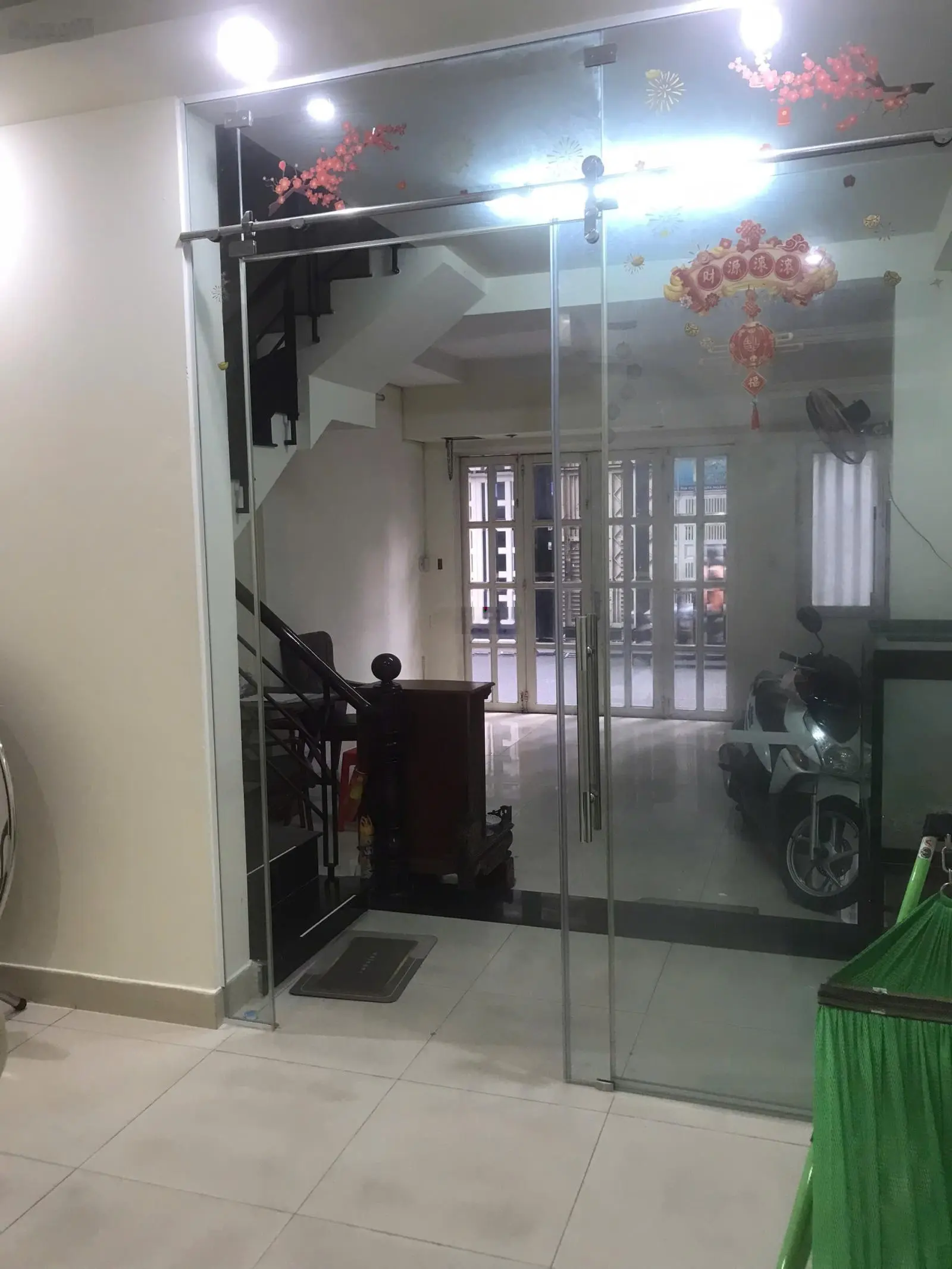 Bán nhà hẻm xe hơi, đường Hoàng Văn Thụ, Quận Phú Nhuận