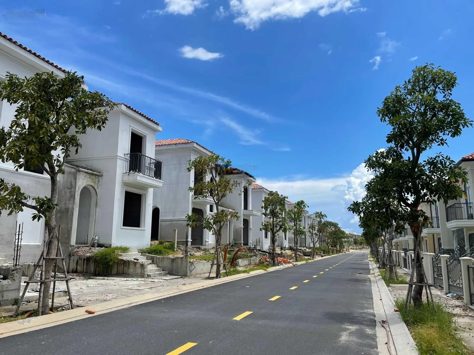 Biệt Thự Song Lập, NoVa Hồ Tràm 10x20m2