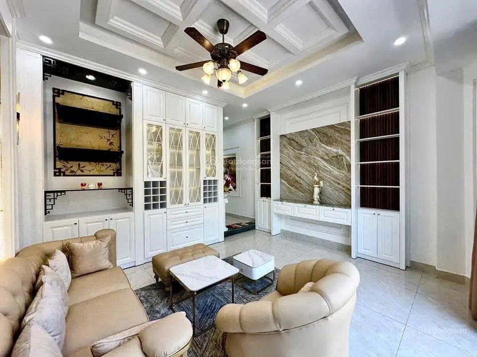 Bán nhà tân cổ điển 2 mặt tiền-huỳnh tấn phát-thị trấn-nhà bè
