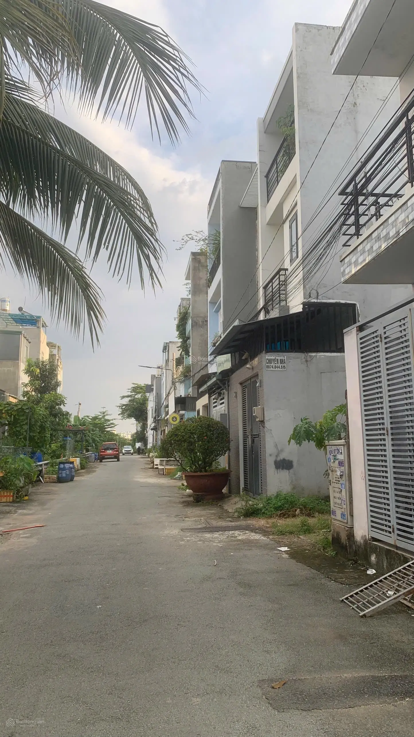 Bán nhà cấp 4-Bình chiểu-thủ đức Hẻm nhựa xe hơi tránh nhau- giá chỉ 3,2tỷ.lh em Huyền 00962939778