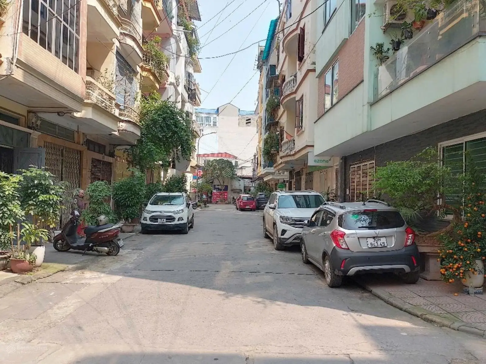 Nhà đẹp phố vọng - lô góc 2 thoáng -oto vào trong nhà - 41m2 - 12,6 tỷ