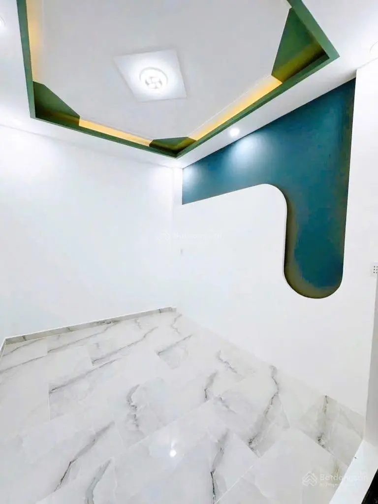 Nhà đẹp vĩnh hội q4- 3 lầu đúc- 35m2 ngang 5,5m - sân rộng - ko qh-chỉ 5 tỷ nhỉnh