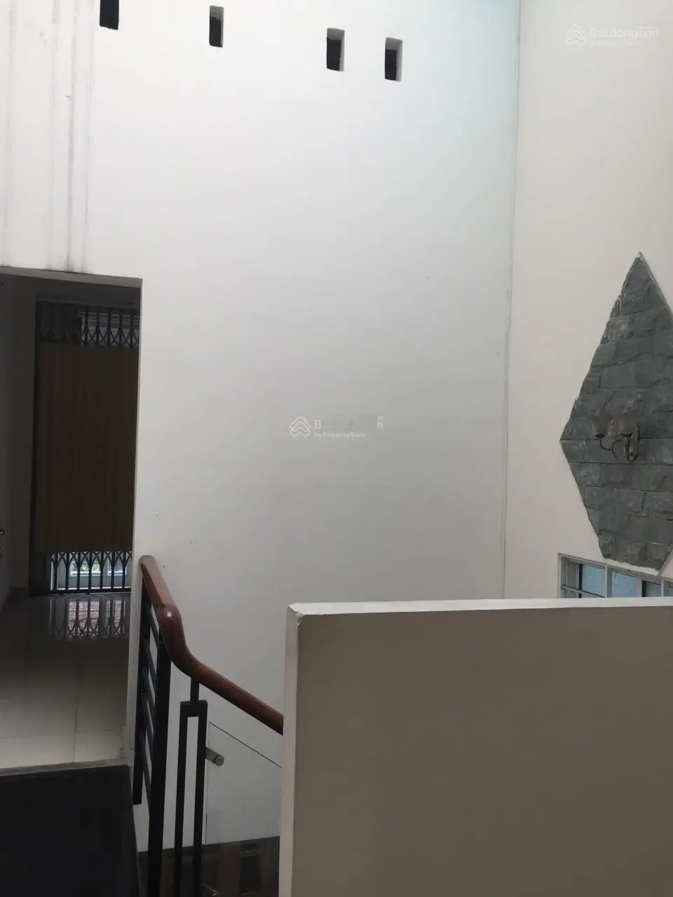 Bán gấp nhà hẻm nhựa 6m 766 Cách Mạng Tháng 8 56m2 1 lầu 5,9 tỷ