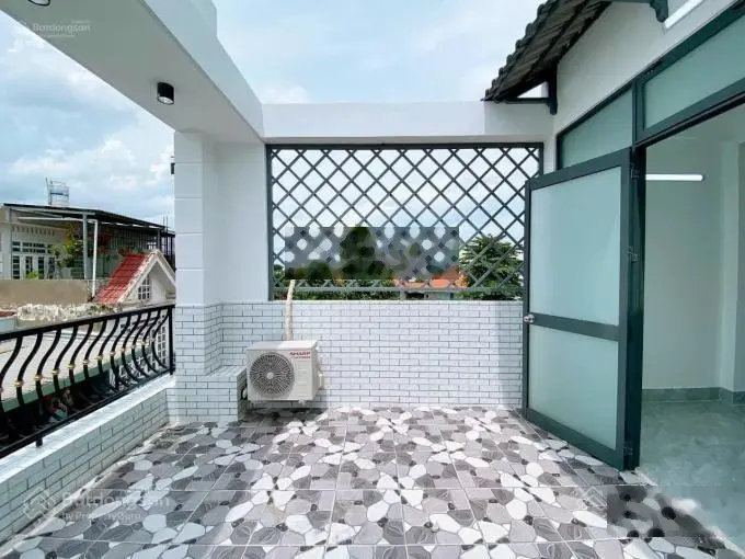 Chốt nhanh kẻo mất căn nhà phố Trần Hữu Trang, P10, Phú Nhuận, 63.8m2, đang cho thuê 15tr
